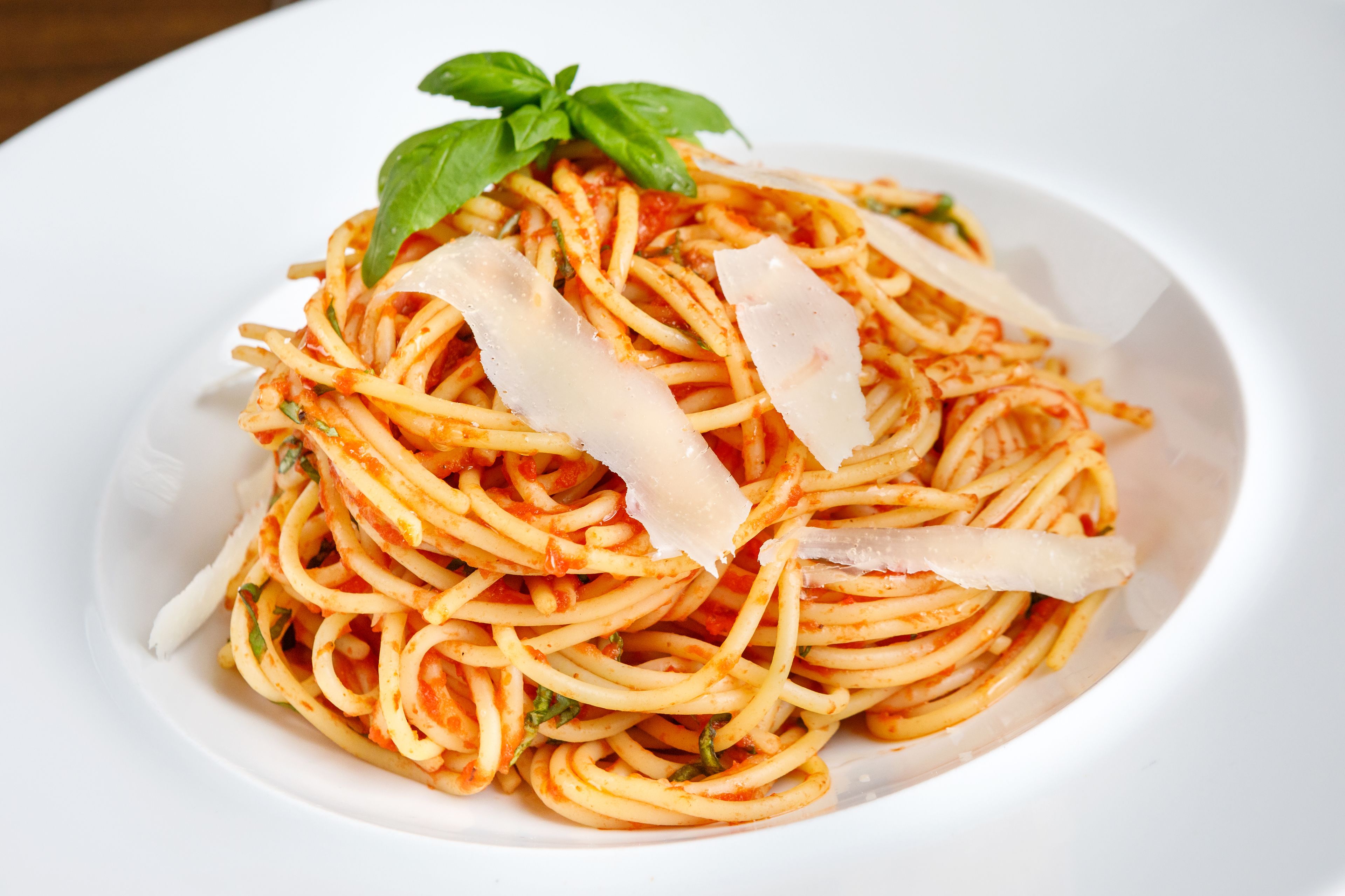 breakfast, lunch, dinner served; british cuisine