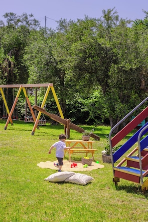 Aire de jeux - extérieure