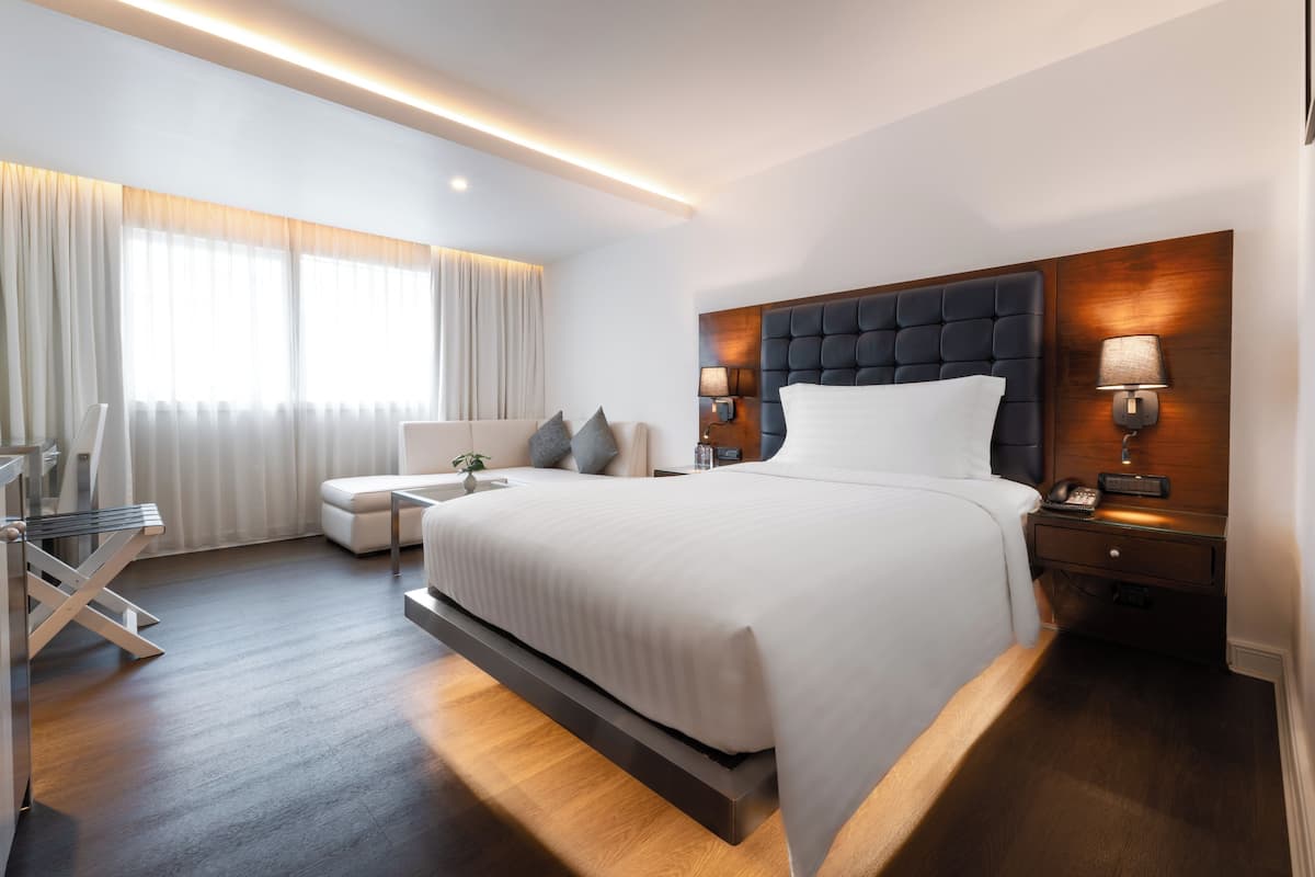 Bronze Queen 27 sqm