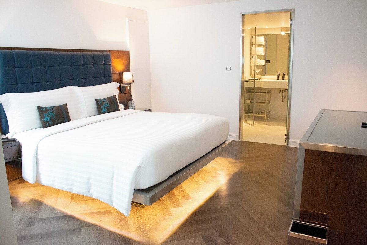 Family Suite Connecting Room