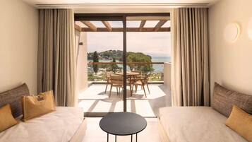 Free minibar items, in-room safe, individually furnished, desk