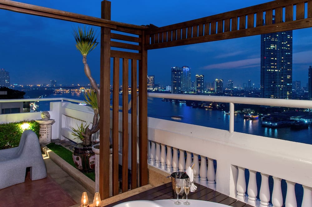 Ramada Plaza by Wyndham Bangkok Menam Riverside