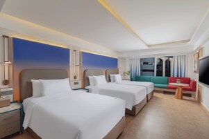 Premier Triple | 高級寝具、羽毛の掛け布団、ミニバー、セーフティボックス (室内)