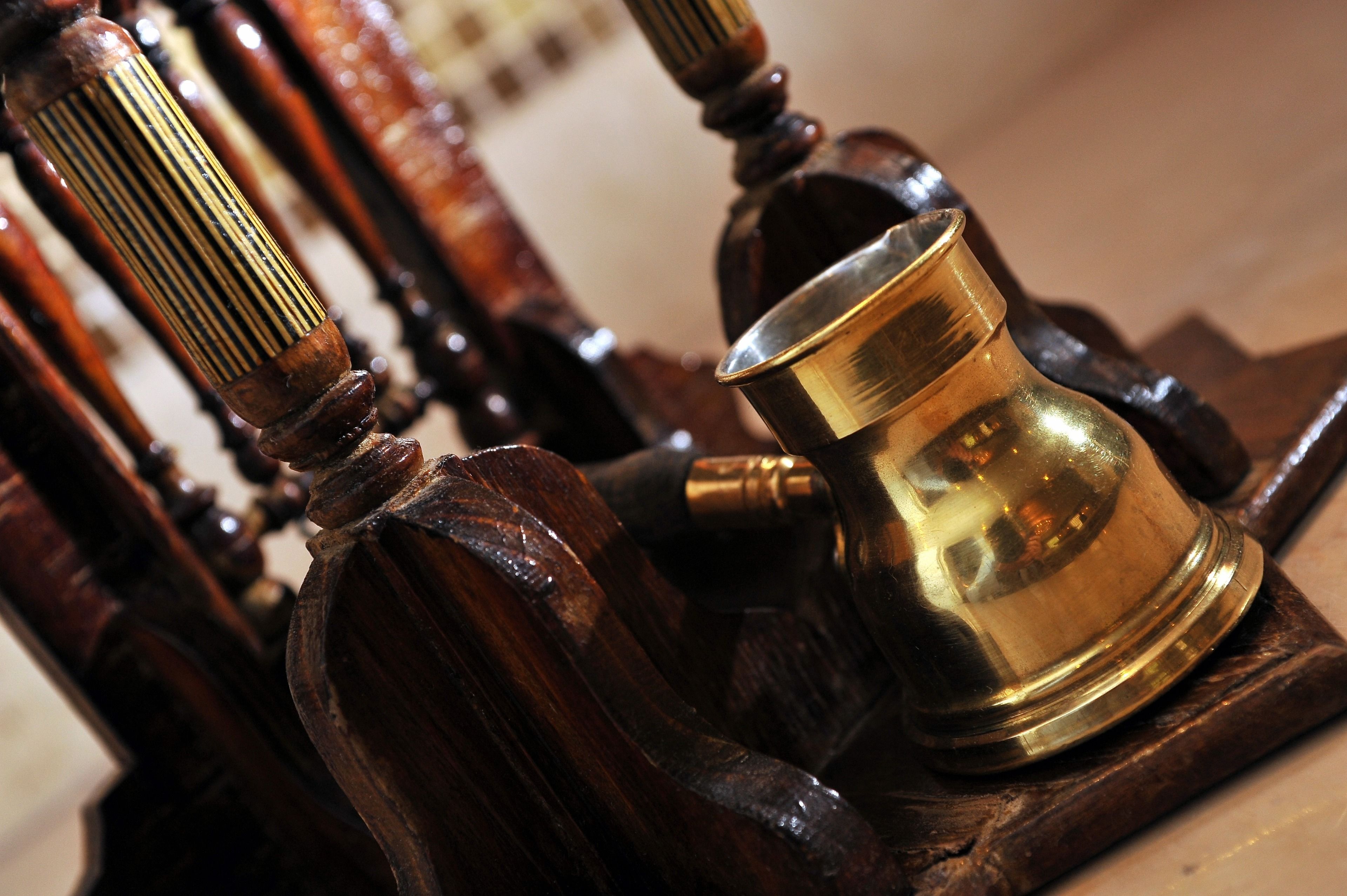 3 restaurants, breakfast served