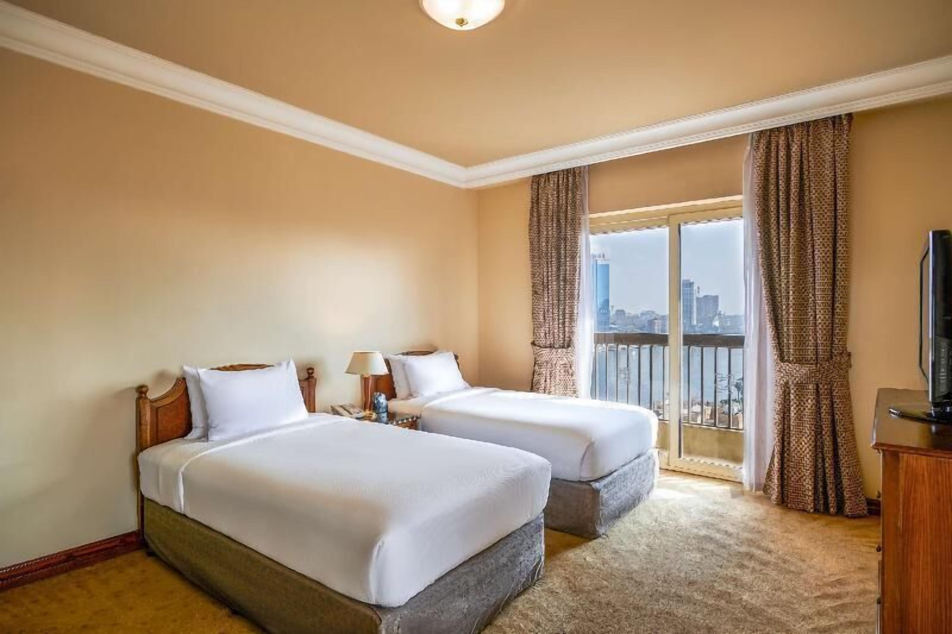 Minibar, in-room safe, iron/ironing board, rollaway beds