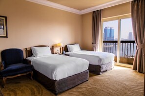 Minibar, in-room safe, iron/ironing board, rollaway beds - Hilton Cairo Zamalek Residences (Cairo)