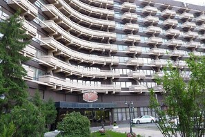 Front of property - Premier Alatau (Almaty)