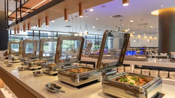 Breakfast, lunch, dinner served; local cuisine, garden views