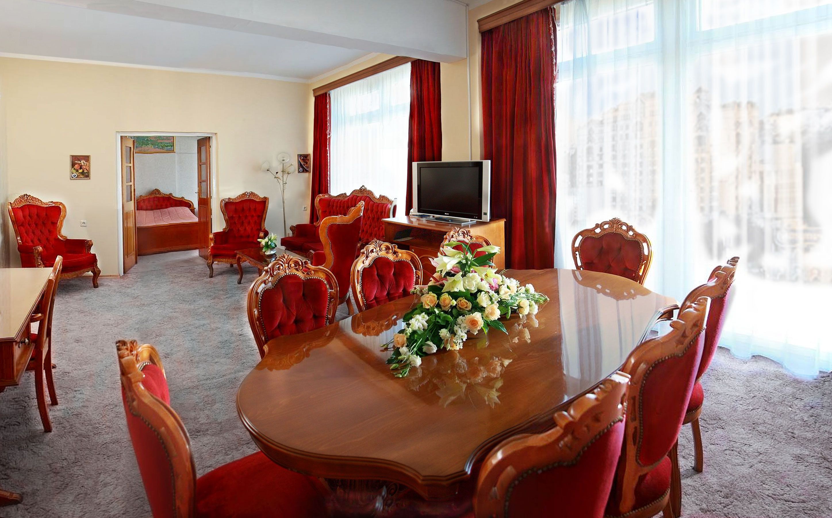 Executive Suite | In-room dining
