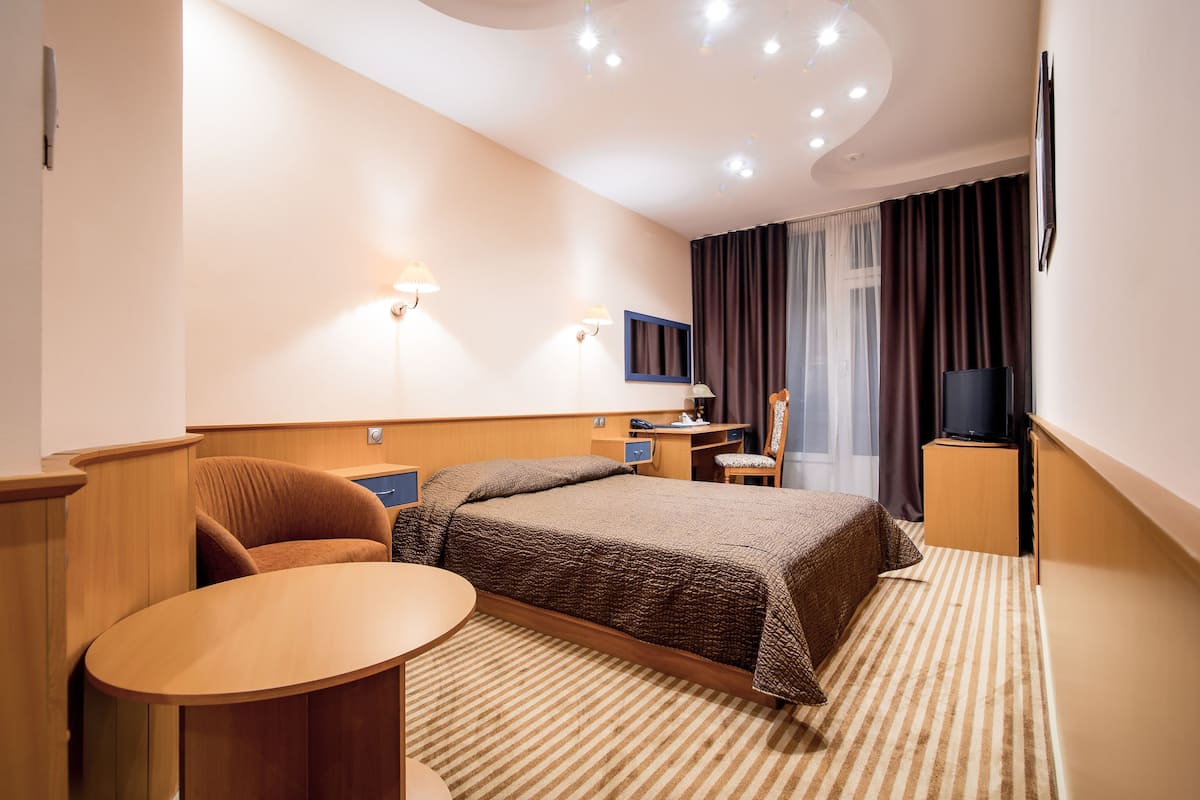 Chambre Standard | Literie de qualité supérieure, minibar, coffres-forts dans les chambres