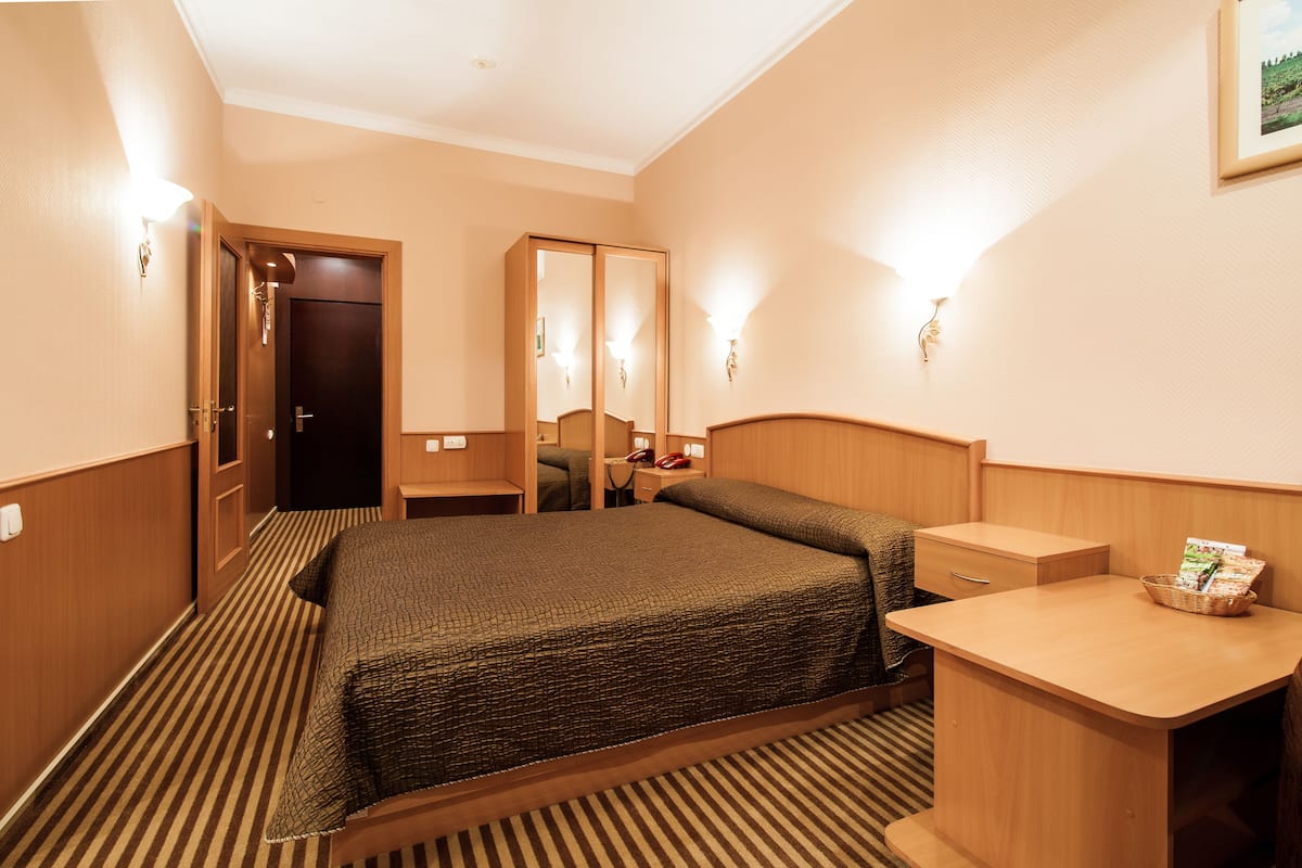 Literie de qualité supérieure, minibar, coffres-forts dans les chambres