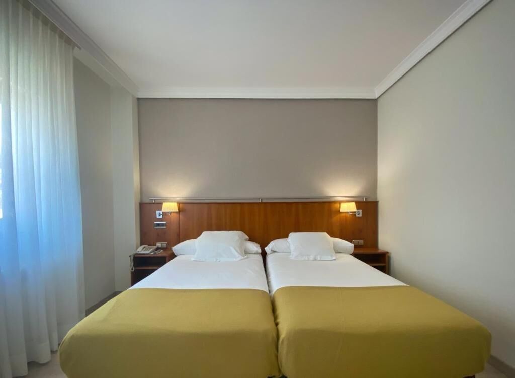 1 bedroom, in-room safe, desk, cots/infant beds