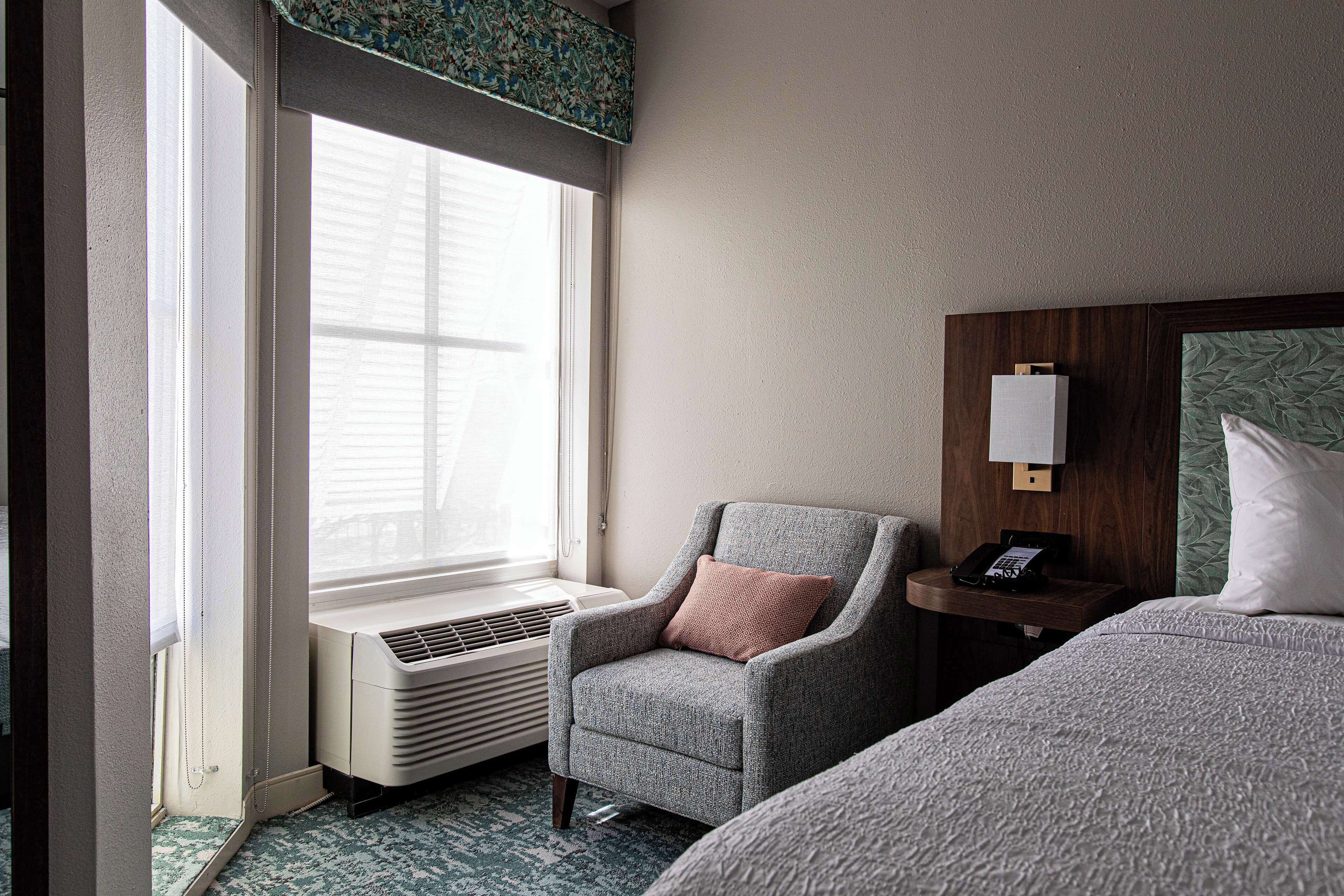 one king one bedroom suite, non-smoking | down duvets, pillow-top beds, in-room safe, blackout curtains