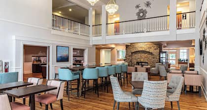 Hampton Inn & Suites Charleston/West Ashley