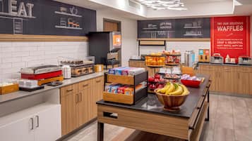 Petit déjeuner buffet compris tous les jours