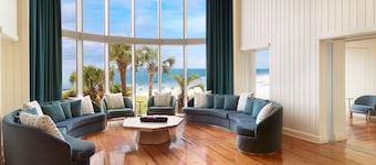 Hampton Inn & Suites Myrtle Beach/Oceanfront