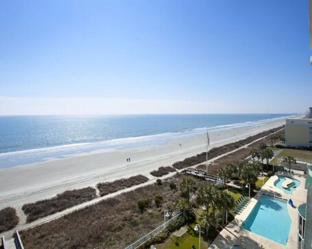 Hampton Inn Suites Myrtle Beach Oceanfront - Image 21