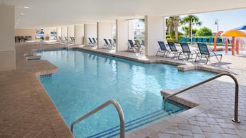 9 outdoor pools, pool umbrellas, sun loungers