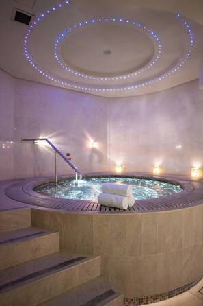 Sauna, hot tub, steam room, Turkish bath, body treatments - Grand Hyatt Amman (Amman)