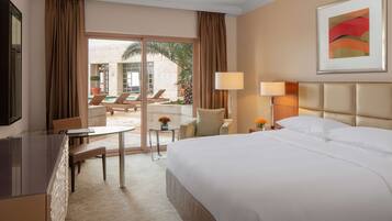 1 bedroom, premium bedding, minibar, in-room safe