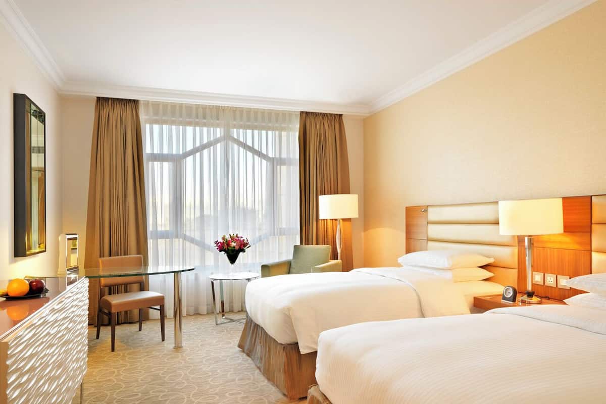1 bedroom, premium bedding, minibar, in-room safe