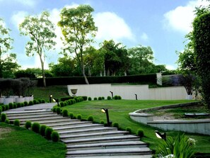 Garden - The Grand New Delhi (New Delhi)