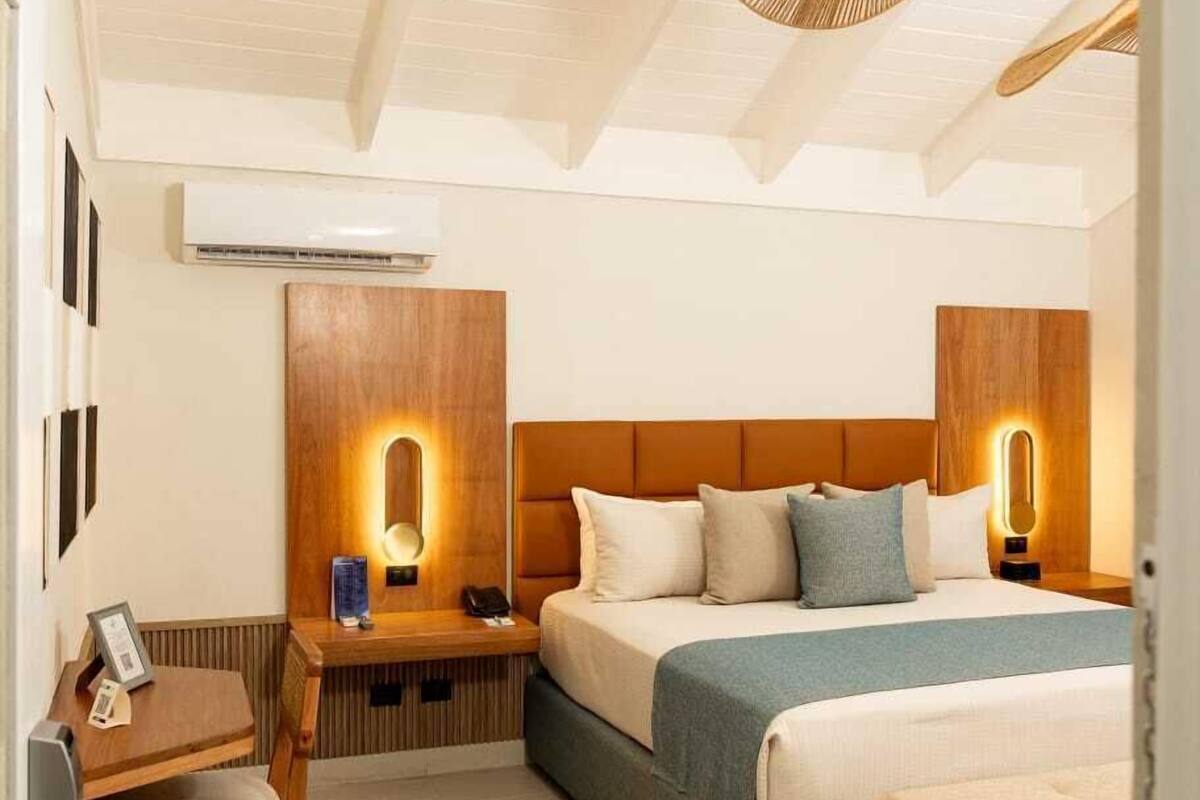 club room | 1 bedroom, in-room safe, iron/ironing board, free wifi