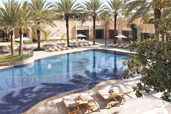 Indoor pool, seasonal outdoor pool, free cabanas, pool umbrellas