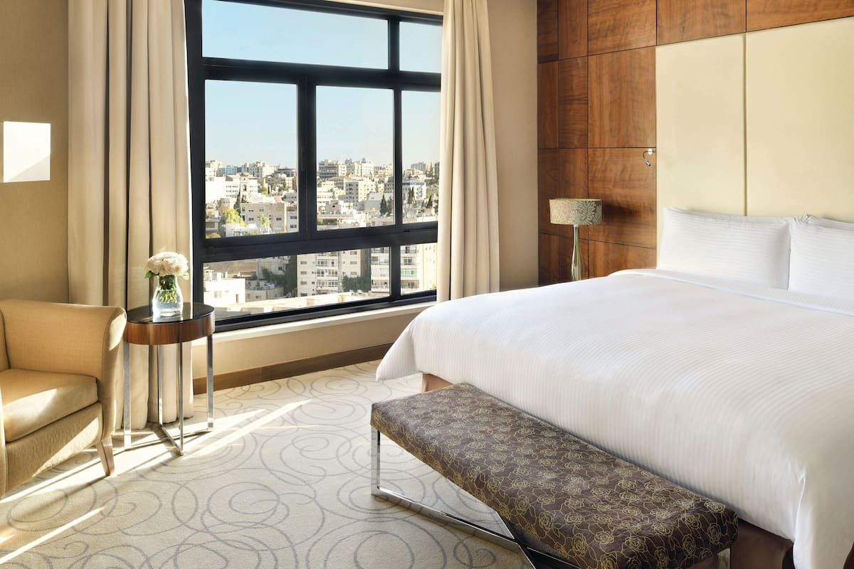 presidential suite, 1 king bed (dining area) | 1 bedroom, egyptian cotton sheets, premium bedding, down duvets