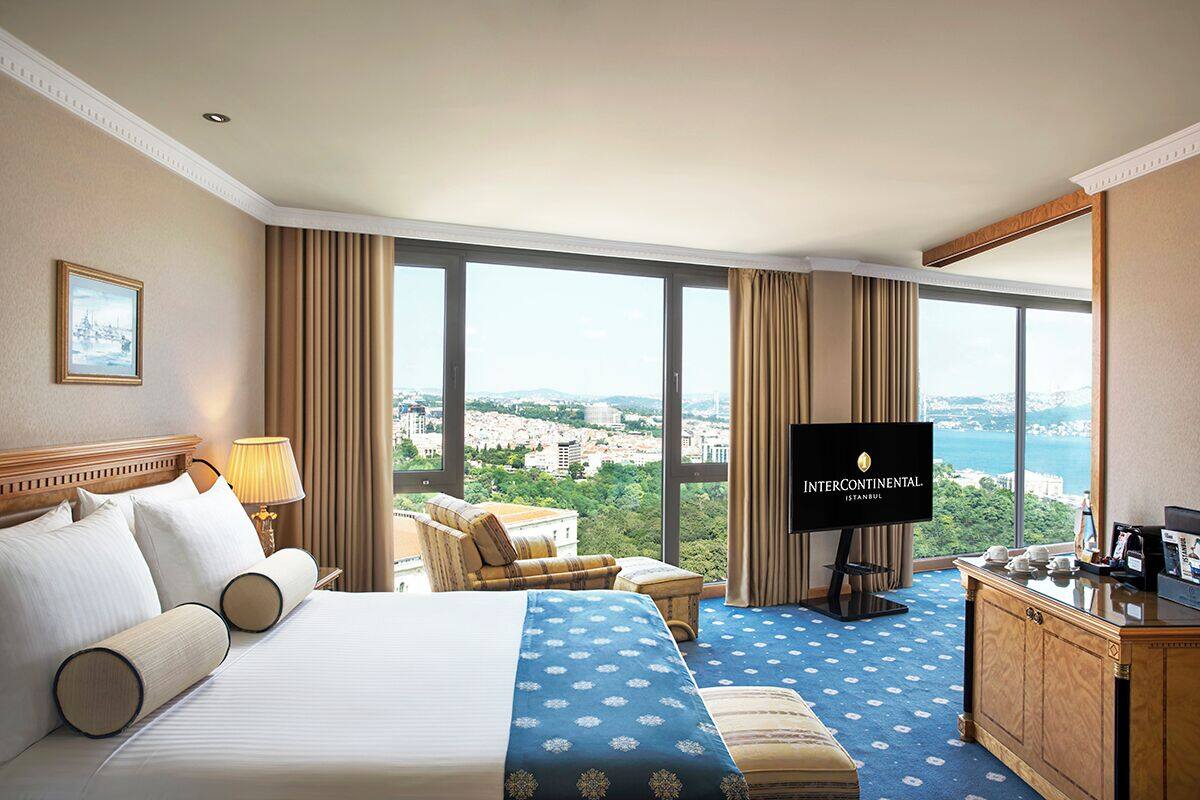 Phòng Suite Business, 1 giường đơn, quang cảnh biển | Minibar, két bảo mật tại phòng, bàn 
