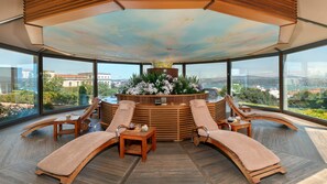 Behandlingsrom for par, badstue, boblebad og tyrkisk bad/hamam