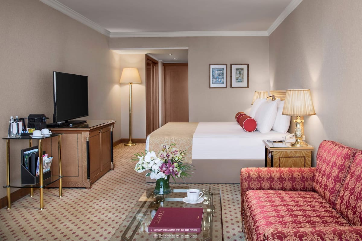 1 bedroom, minibar, in-room safe, desk