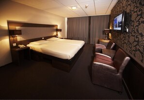 Desk, blackout drapes, iron/ironing board, free WiFi - Hotel 74 (Amsterdam)