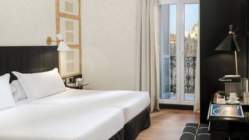 Minibar, in-room safe, soundproofing, iron/ironing board