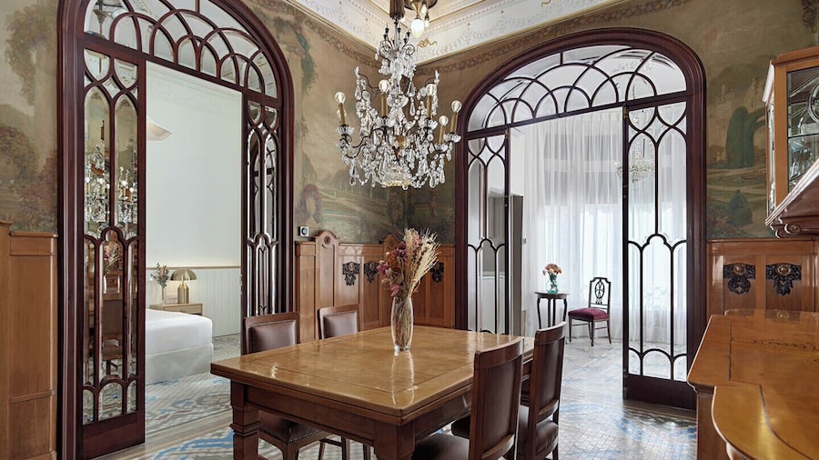 H10 Catalunya Plaza Boutique Hotel