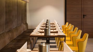 Desayuno buffet diario (HUF 5550 por persona)