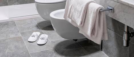 Free toiletries, hair dryer, bidet, towels