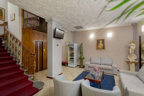 Zona de estar del vestíbulo