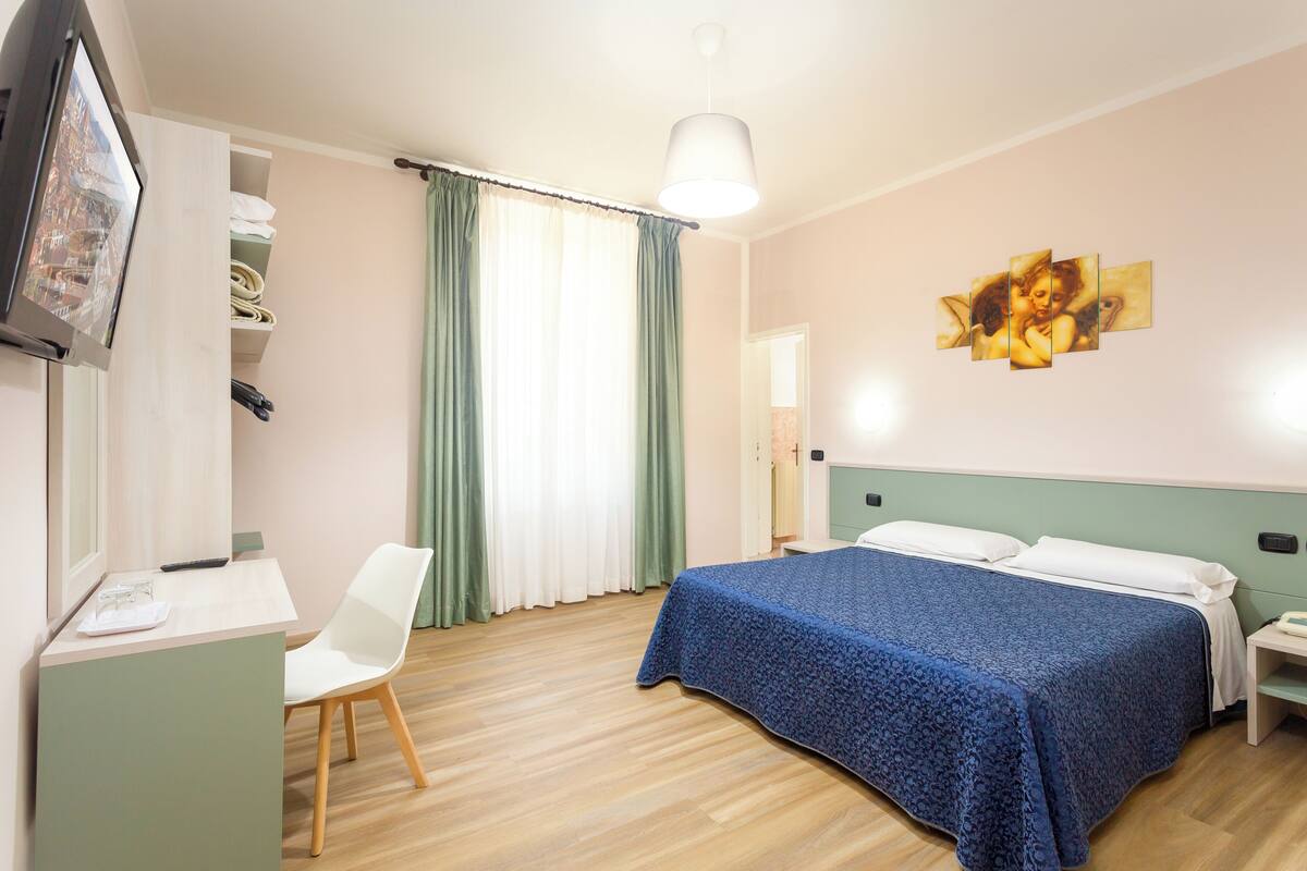 Superior-Doppel- oder -Zweibettzimmer, 1 Queen-Bett | Minibar, Zimmersafe, schallisolierte Zimmer, Bügeleisen/Bügelbrett