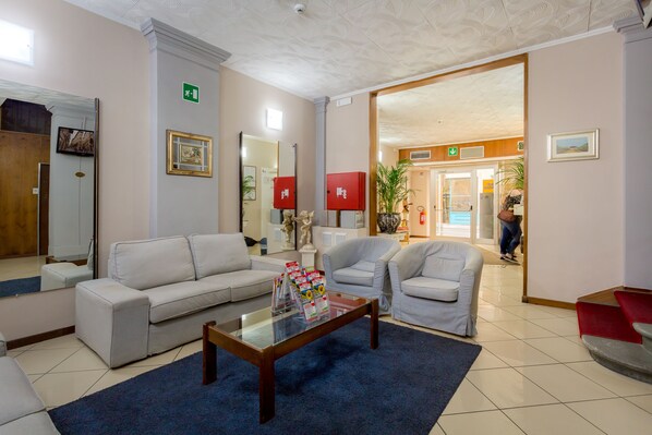 Nội thất lối vào