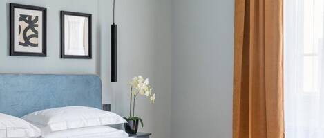 Minibar, in-room safe, soundproofing, iron/ironing board