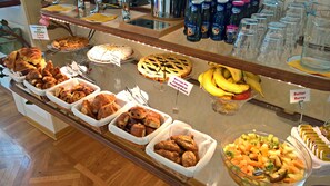 Free daily buffet breakfast