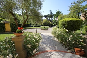 Entrada de la propiedad