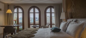 Mega Residence Hotel - Special Class