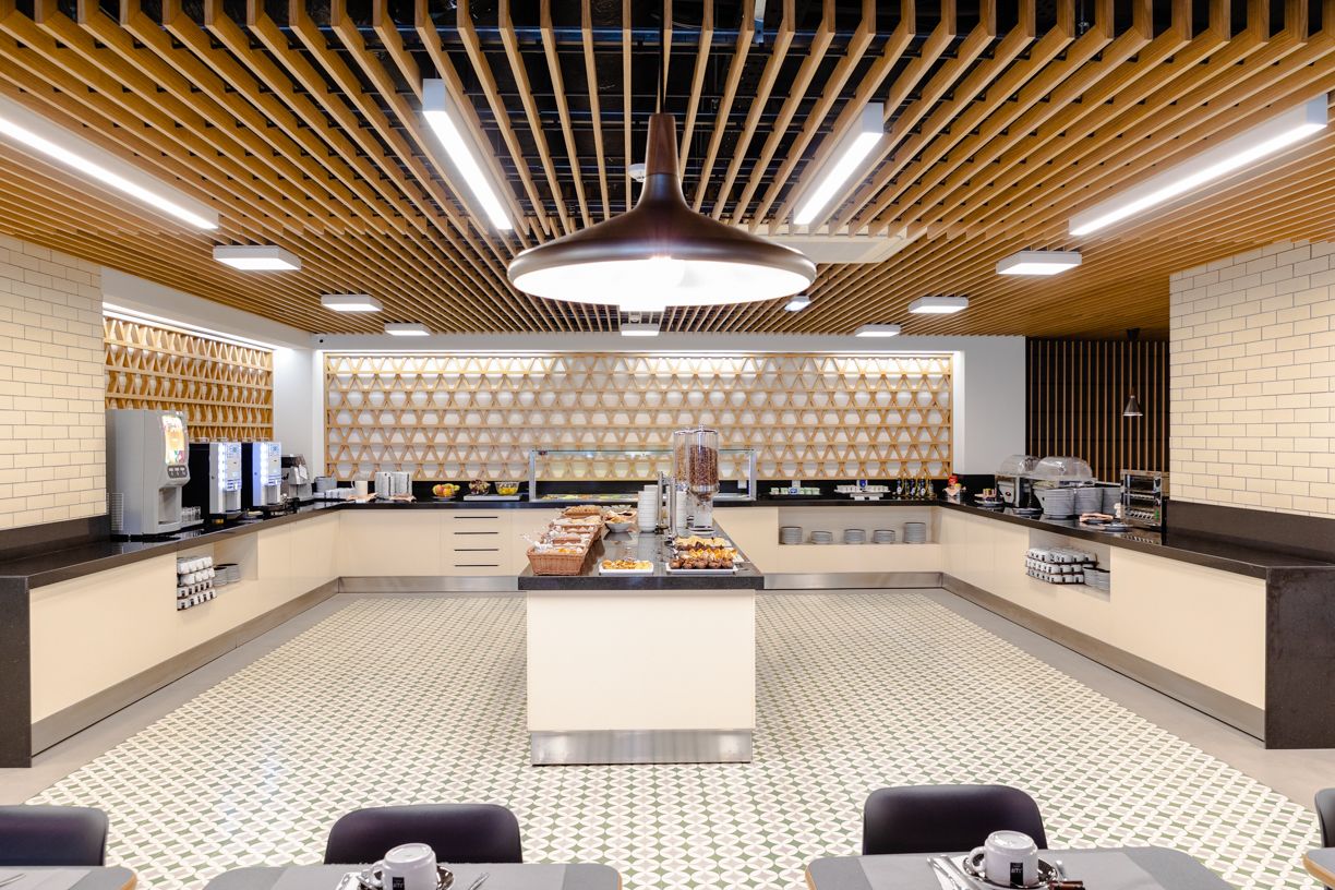 Dagelijks ontbijt voor onderweg (EUR 14 per persoon)