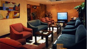 Lounge - Hotel Jorge V (Lisbon)