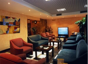 Lounge - Hotel Jorge V (Lisbon)