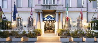 Mokinba Hotels Montebianco
