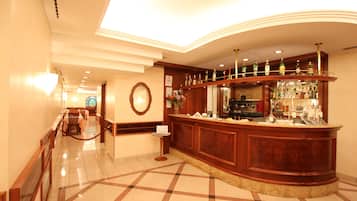 Bar (en el alojamiento)