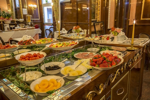 ホテル ヴィットリア